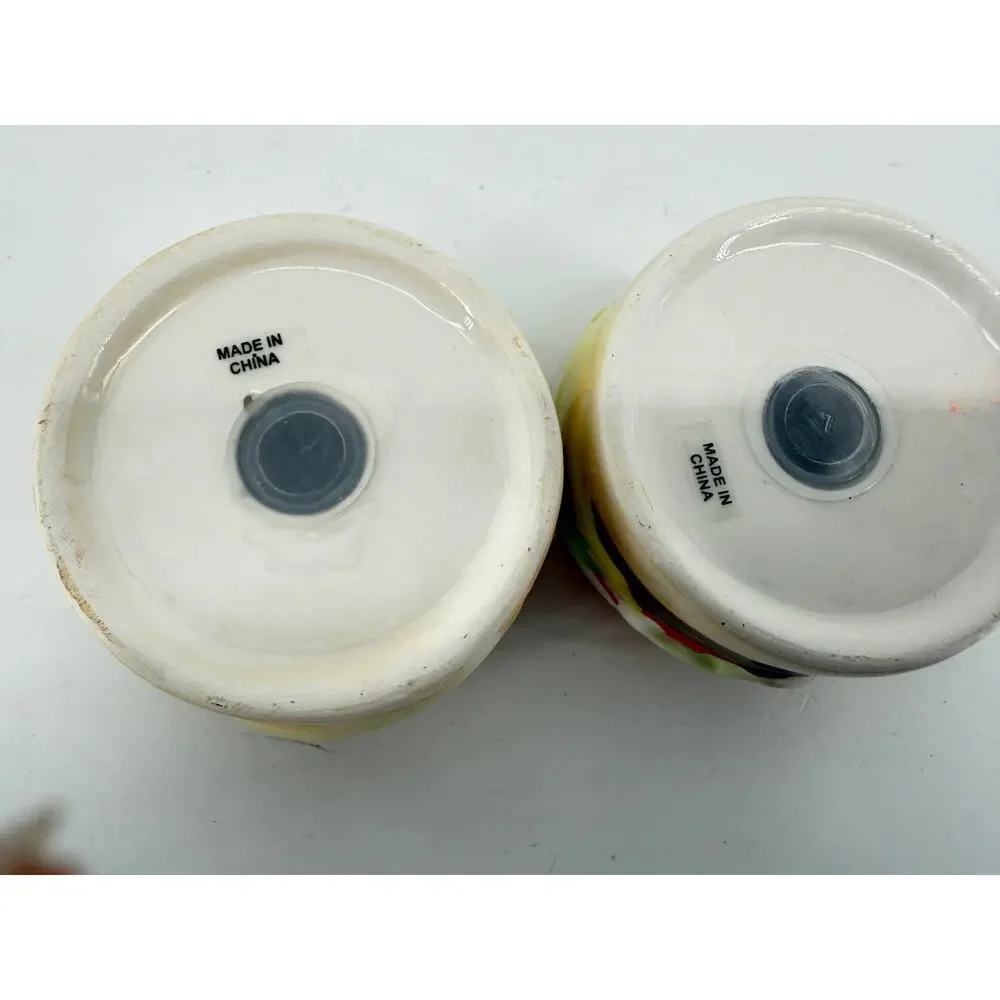 Hamburger Salt Pepper Shakers Ceramic Burger Condiment Set Kitchen Diner Decor